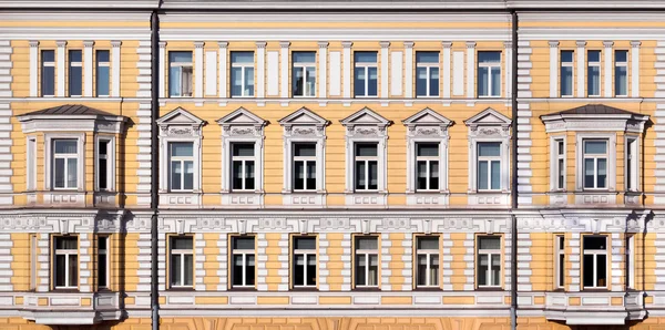 Neoklassizistisches Haus — Stockfoto
