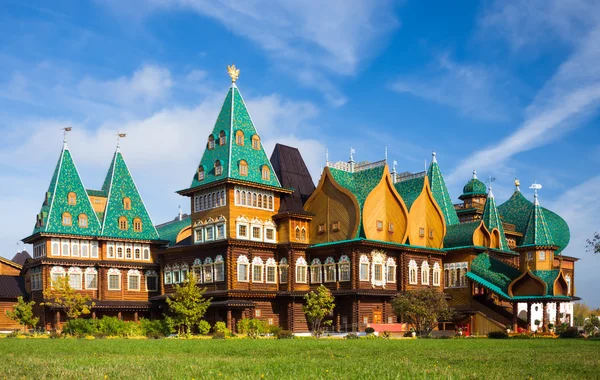 The russian mansion — Stock Photo, Image