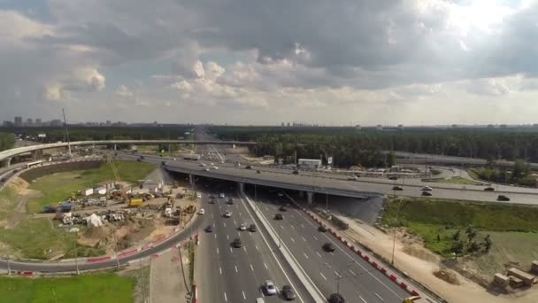 Construção de intersecção rodoviária — Vídeo de Stock