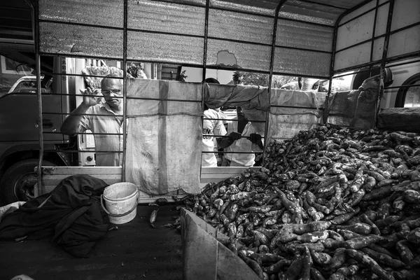 Dambulla lebensmittelmarkt, sri lanka — Stockfoto