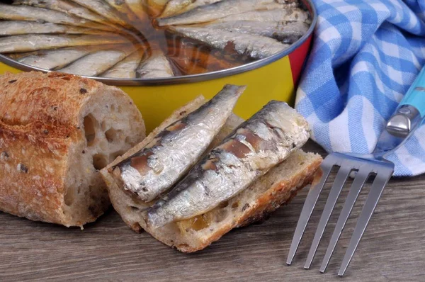Sardines Piece Bread Close — Stock Photo, Image
