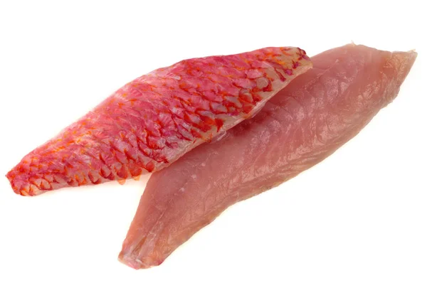 Filetes Salmonete Rojo Crudo Cierran Sobre Fondo Blanco — Foto de Stock