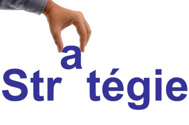 Beyaz arka planda Fransızca kelime stratejisi el yazısı