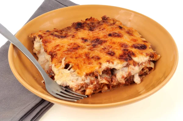 Tranche Lasagne Servie Sur Une Assiette Gros Plan Sur Fond — Photo