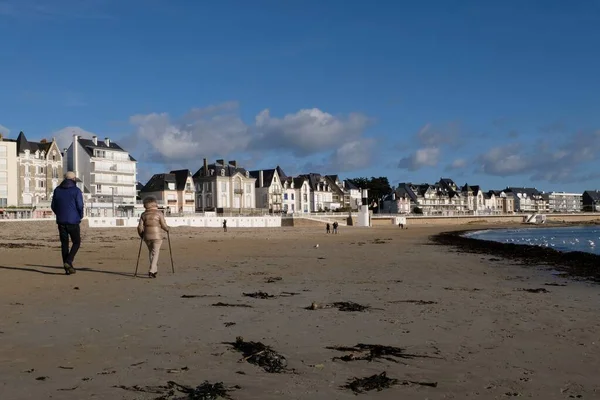 Spaziergang Auf Der Grande Plage Von Quiberon Morbihan Der Bretagne — Stockfoto