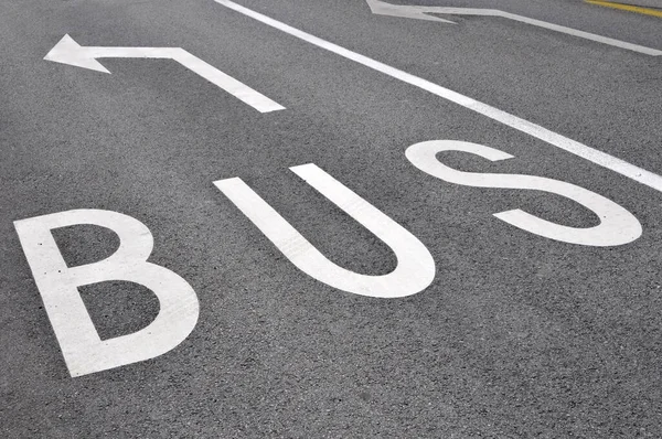 Bewegwijzering Voor Bussen Asfalt — Stockfoto