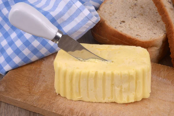 Mantequilla Salada Con Cuchillo Clavado Ella —  Fotos de Stock