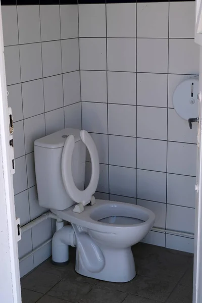 Interiér Veřejného Záchodu Zblízka — Stock fotografie