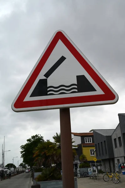 French Road Traffic Signs Indicating Lift Bridge — 스톡 사진