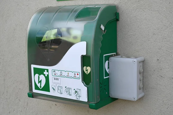 French Public Defibrillator Close — Stock Photo, Image