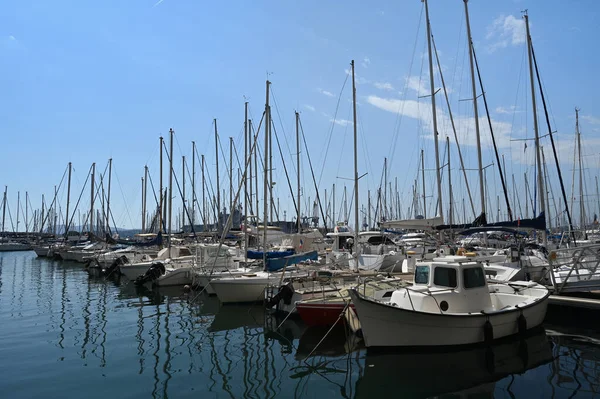 Лодки Пришвартованы Порту Тулона — стоковое фото
