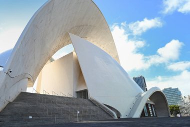 Santa Cruz de Tenerife konser salonunun dış görünüşü