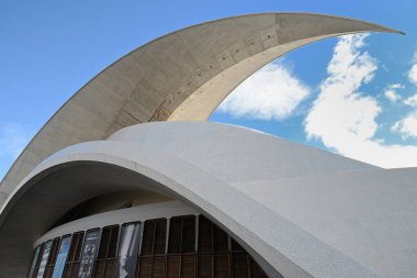 Santa Cruz de Tenerife konser salonunun dış görünüşü