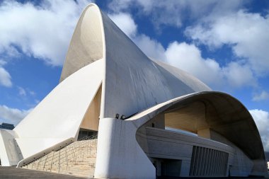 Santa Cruz de Tenerife konser salonunun dış görünüşü