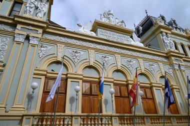 Santa Cruz de Tenerife 'deki Amistad XII de Enero Çemberi' nin ön cephesinin ayrıntıları
