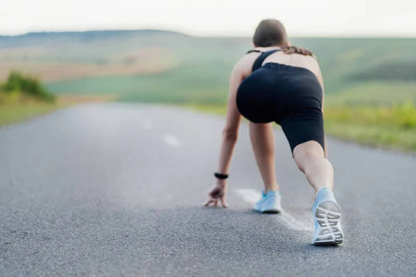 Fitness Žena Běží Ráno Pobřežní Stezce Sportovní Žena — Stock fotografie