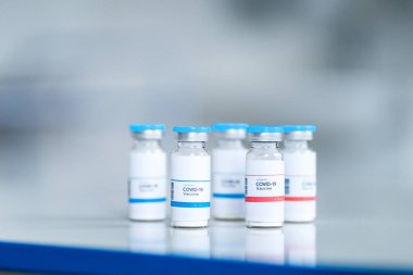 Covid 19 'dan enjeksiyon.