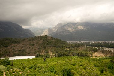 Türkiye 'nin Camyuva illerinden birinde Baley Dağları.