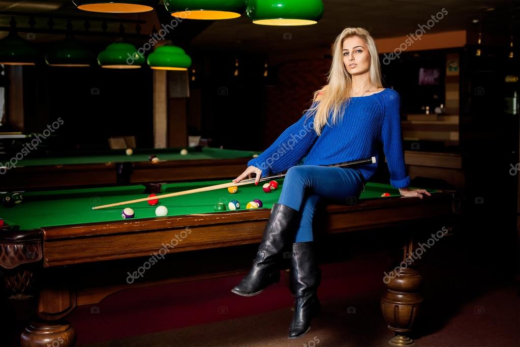 Hypnotic Ass Movement Blonde Pool Table Ii