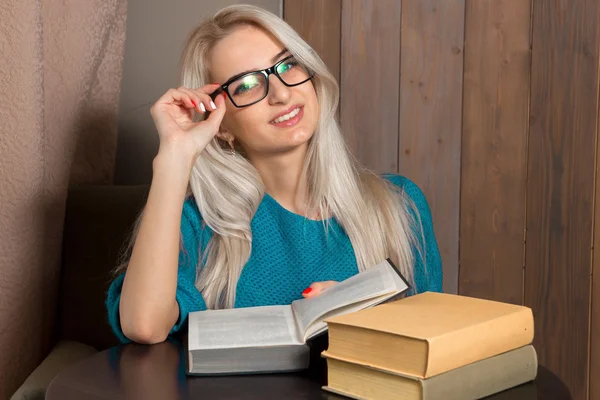 Girl with the books — Stock fotografie