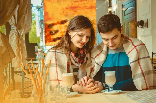 Couple in love having fun on a date — Stock Photo, Image