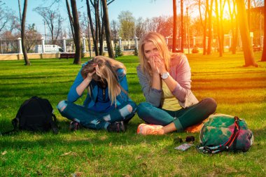 komik kız rahatlatıcı Park