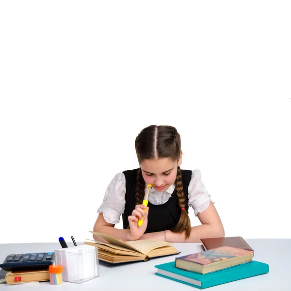 Porträt einer jungen Schülerin in Uniform — Stockfoto