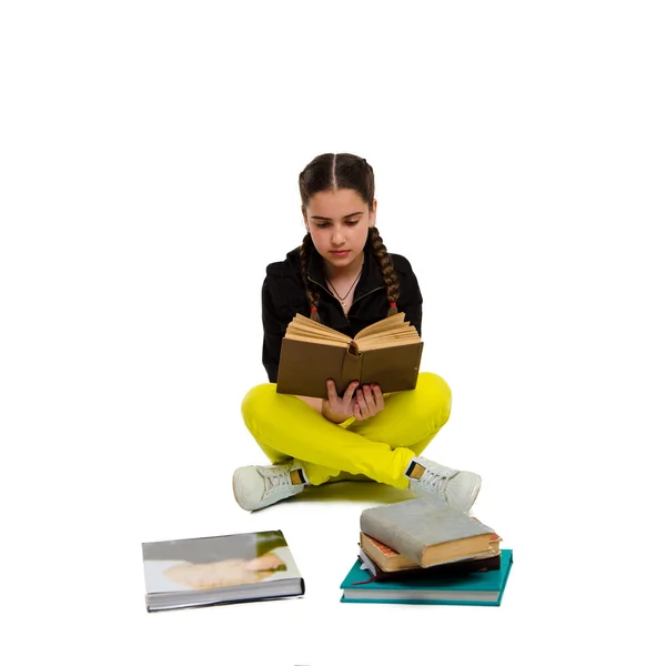 Mädchen mit Büchern — Stockfoto