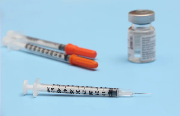 Syringe with vial — Stock Photo, Image