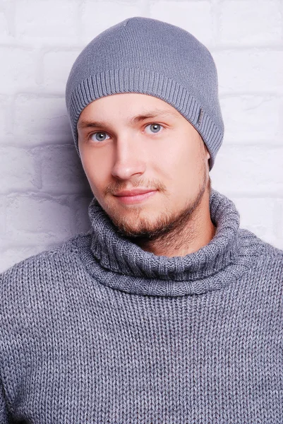 Handsome man in winter hat — Stock Photo, Image