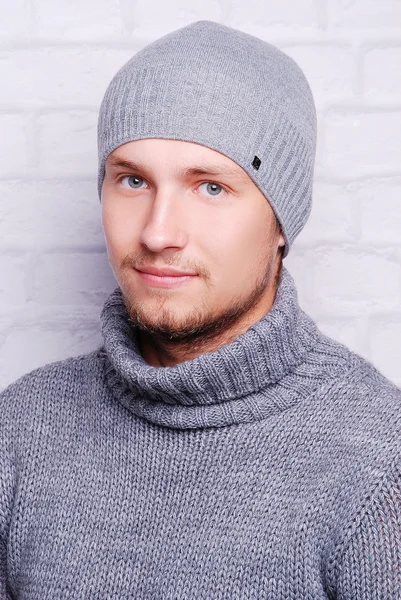 Handsome man in winter hat — Stock Photo, Image