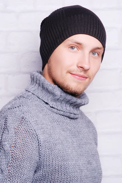 Handsome man in winter hat — Stock Photo, Image