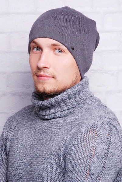 Handsome man in winter hat — Stock Photo, Image