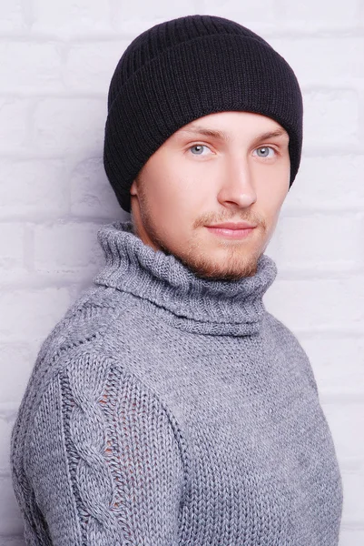 Handsome man in winter hat — Stock Photo, Image