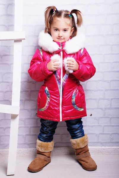 Kış ceket, küçük kız — Stok fotoğraf