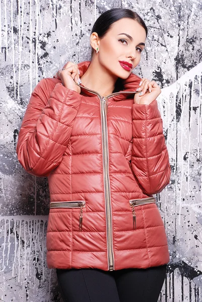 Woman in trendy coat — Stock Photo, Image