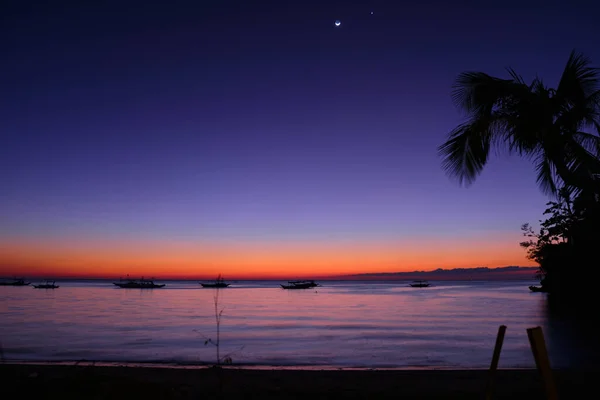 Boracay Filipiny Stycznia 2020 Zachód Słońca Wyspie Boracay Żeglarstwo Inne — Zdjęcie stockowe