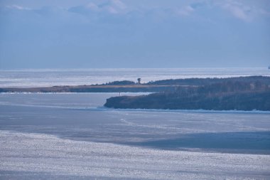 Vanino limanında gemiler.