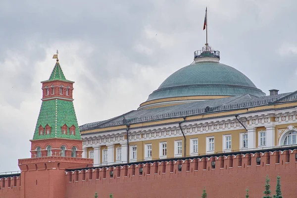 Moscú Rusia Mayo 2021 Vista Plaza Roja Kremlin Nublado Día —  Fotos de Stock