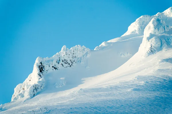 Západ slunce Mount Hood Cascade Range lyžařském středisku oblasti — Stock fotografie