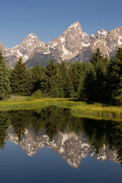 Teton Range Smooth Water Reflecting Grand Teton's National Park — Stock Photo, Image