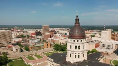 Topeka Kansas sermaye Capitol Binası çeşmeler şehir şehir manzarası