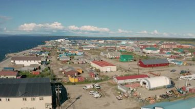 Kotzebue Alaska 'nın kuzeybatı Arktik Borough üzerindeki hava manzarası