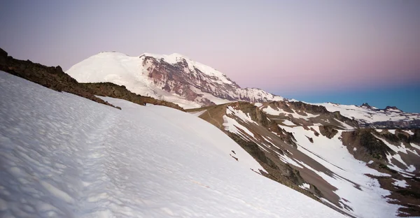 Caminhada de manhã cedo Burroughs Mountain Mt Rainier National Park — Fotografia de Stock