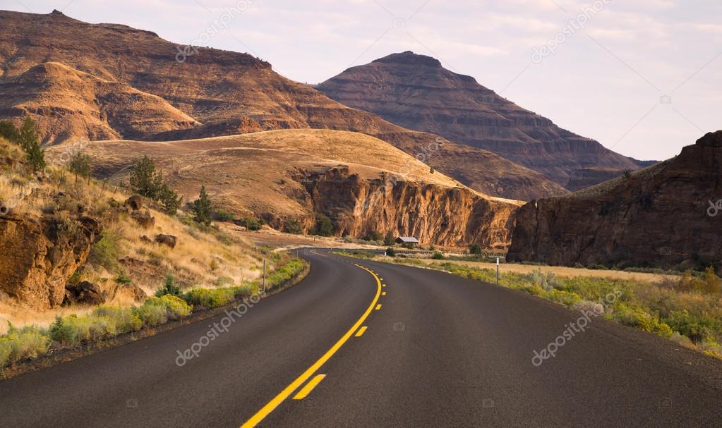 Curves Frequent Two Lane Highway John Day Fossil Beds