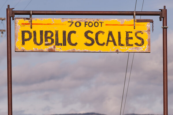 Общественные весы подписали соглашение об очистке винтажного сельскохозяйственного района от шторма
