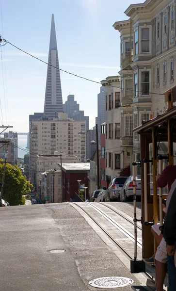 Wózek jedzie szyny Street Downtown San Francisco California — Zdjęcie stockowe