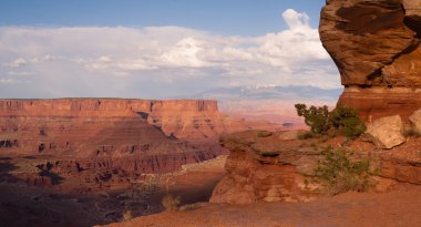 Görkemli Vista görünümü Jeoloji özellikleri kaya oluşumları Canyonlands