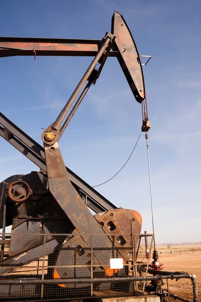 North Dakota Oil Pump Jack Fracking Crude Extraction Machine — Stock Photo, Image