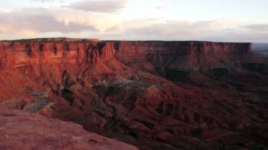 Günbatımı Soda yayları Havzası yeşil nehir Canyonlands Milli Parkı